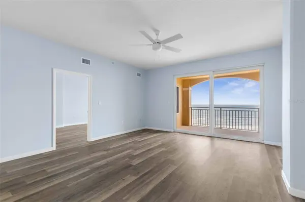 80 SURFVIEW DR #815, Palm Coast, FL 32137