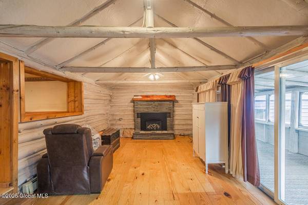 1609 N Shore, Hadley, NY 12835