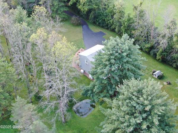 1211 County Highway 126, Perth, NY 12010