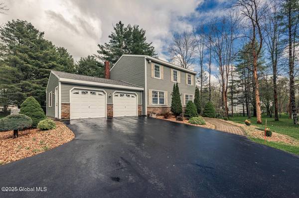 1211 County Highway 126, Perth, NY 12010