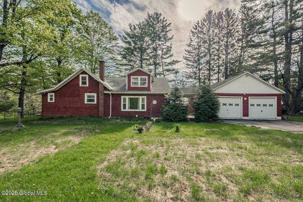 5518 Crooked Street, Galway, NY 12074