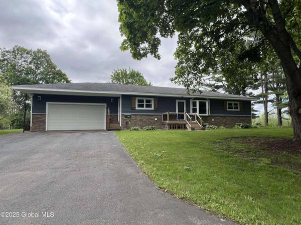 314 Pennsylvania Avenue, Johnstown, NY 12095