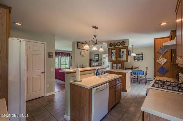 2538 Galway Road, Galway, NY 12074