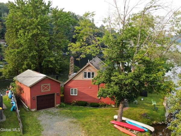 2310 Diamond Pt Road, Galway, NY 12074