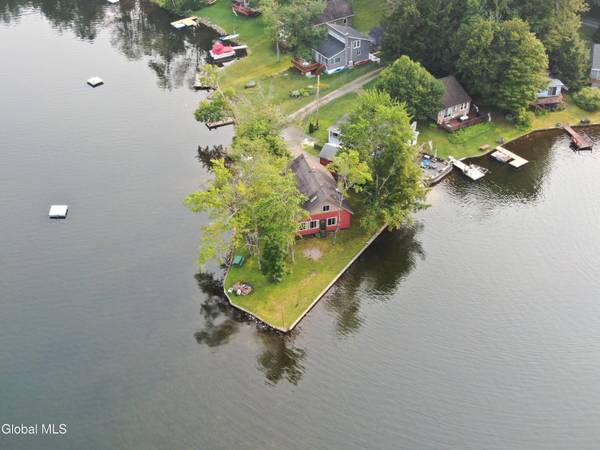 2310 Diamond Pt Road, Galway, NY 12074