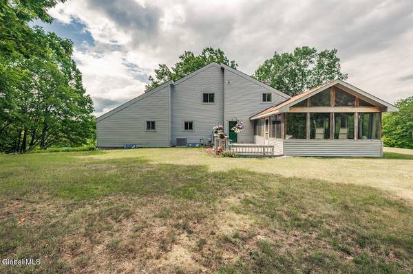 2537 Old Mill Road, Galway, NY 12074