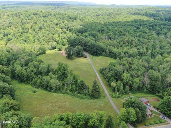 2537 Old Mill Road, Galway, NY 12074