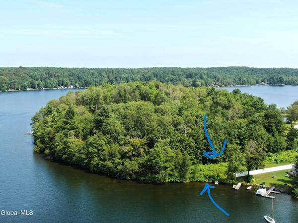 1379R Point Road, Galway, NY 12074