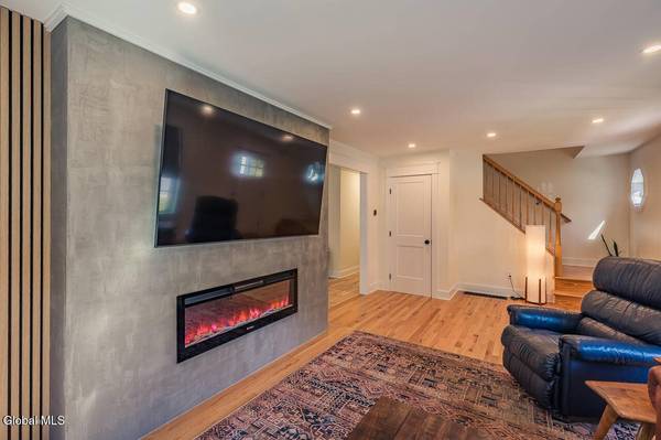 5 Wilson Avenue, South Glens Falls, NY 12803