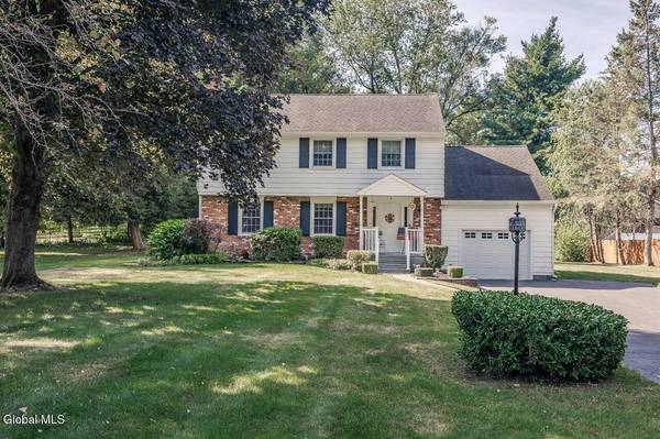 4 Conifer Drive, Ballston, NY 12027