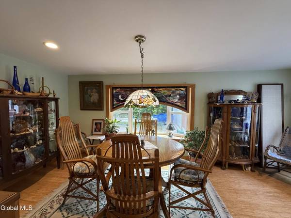303 N Shore Rd Peck Road, Gloversville, NY 12078
