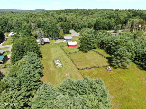 7133 Fish House Road, Galway, NY 12074