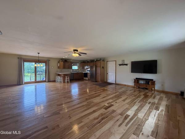 337 Honeywell Corners Road, Broadalbin, NY 12025