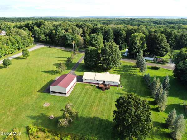 337 Honeywell Corners Road, Broadalbin, NY 12025