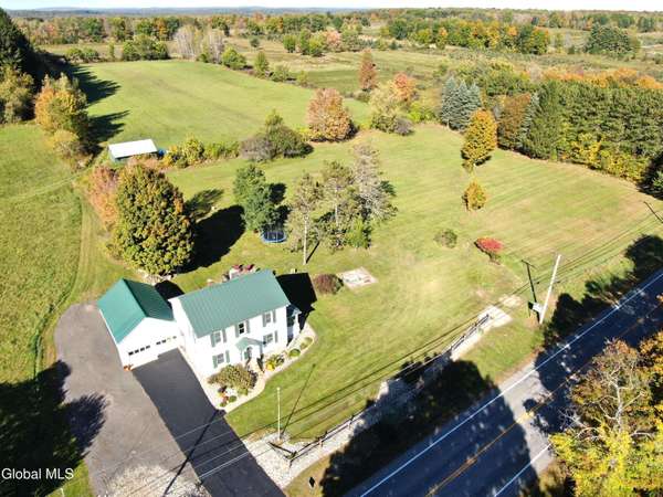 1121 W Galway Road, Galway, NY 12074