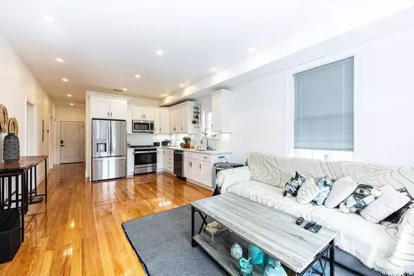 279 Shirley St #2, Winthrop, MA 02152