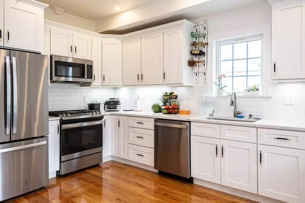 279 Shirley St #2, Winthrop, MA 02152