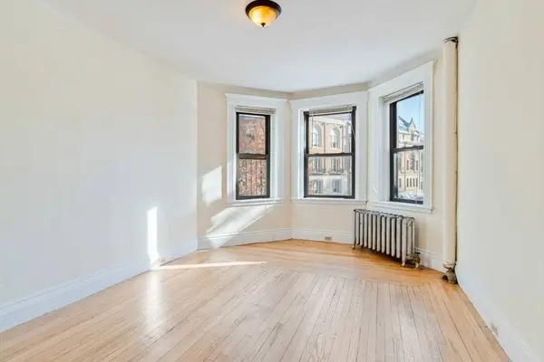 64 Charlesgate #61, Boston, MA 02215