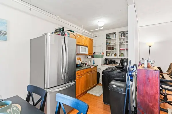 1607 Commonwealth Ave #4, Boston, MA 02135