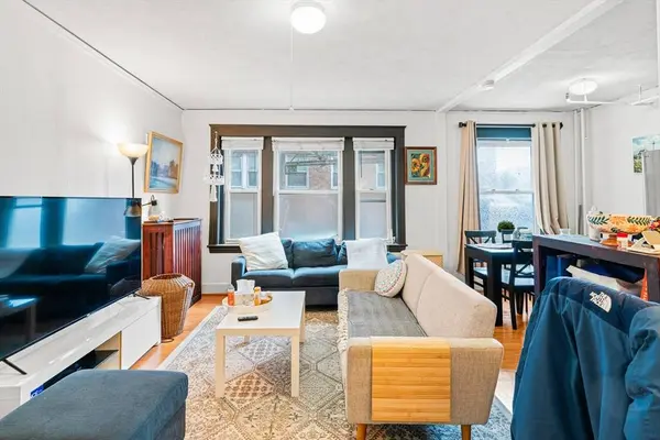 1607 Commonwealth Ave #4, Boston, MA 02135