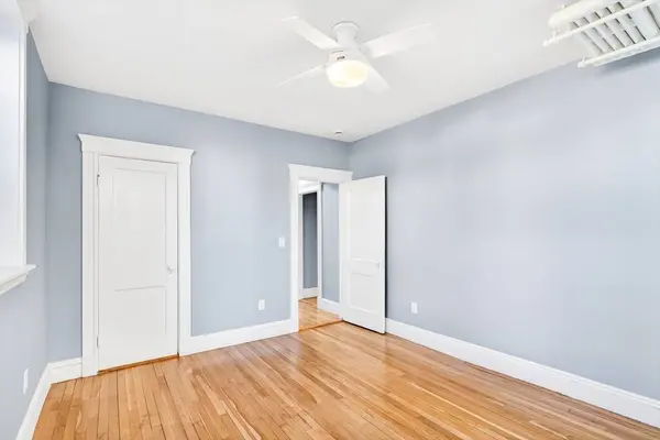 36 Saint Paul St #B, Brookline, MA 02446