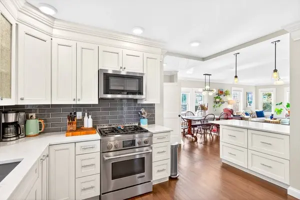 3 Rosemere Ct #1, Boston, MA 02131