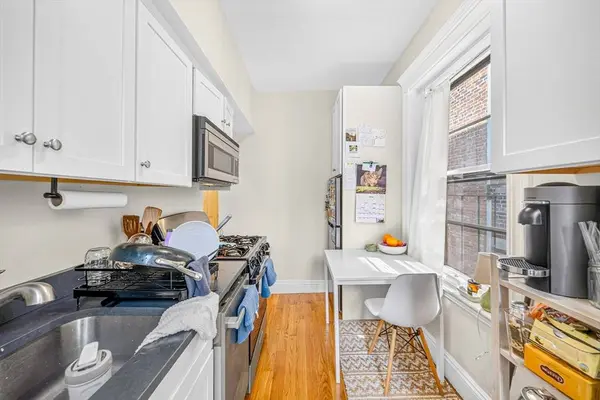 324 Chestnut Hill Ave. #9, Boston, MA 01235