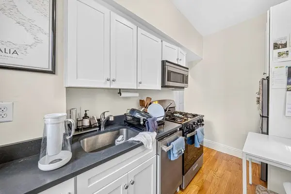 324 Chestnut Hill Ave. #9, Boston, MA 01235