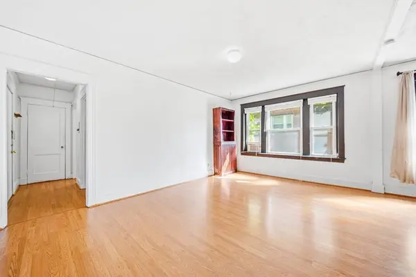 1607 Commonwealth Ave #04, Boston, MA 02135