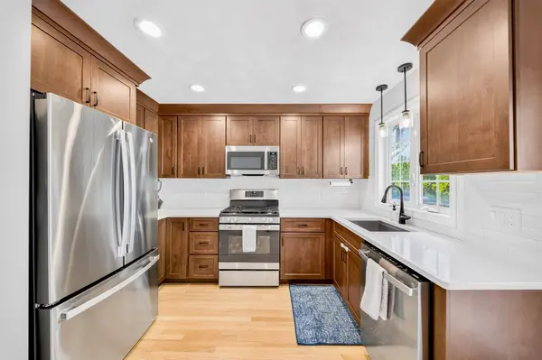 66 Sylvan St #66, Melrose, MA 02176