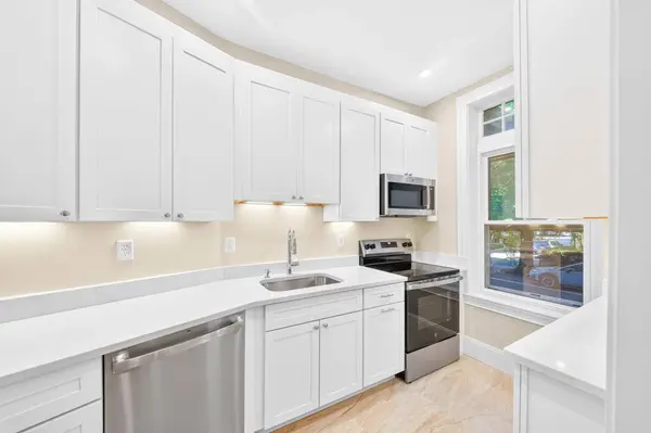 34 Winchester St #1, Brookline, MA 02446
