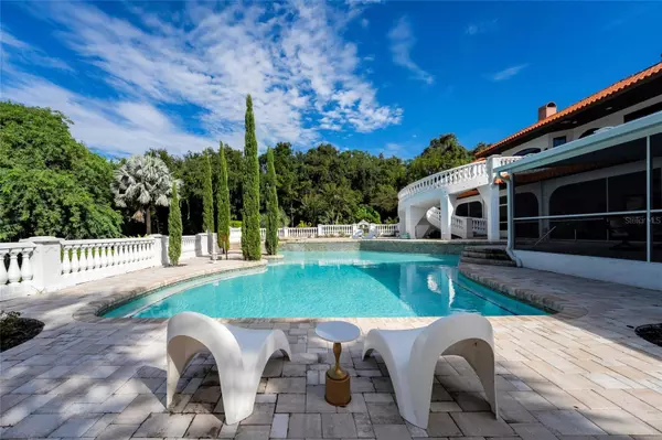 11148 LANE PARK RD, Tavares, FL 32778