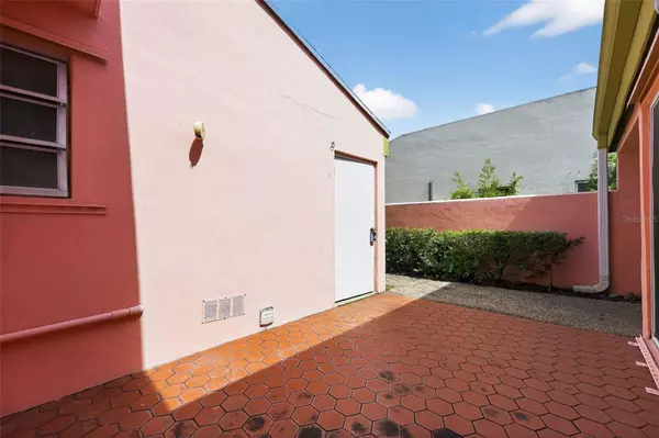 11530 83RD, Miami, FL 33173