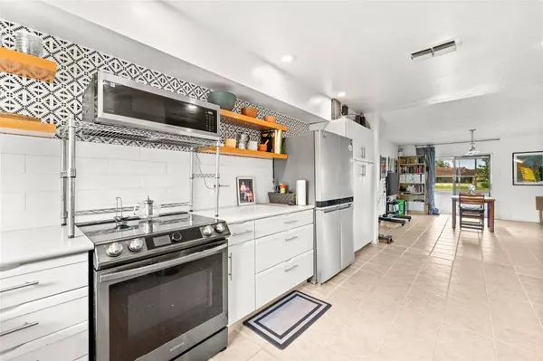 10760 WILDERNESS CT, Orlando, FL 32821