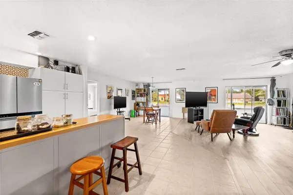 10760 WILDERNESS CT, Orlando, FL 32821