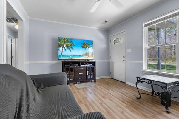 249 Bumpus Mill Rd, Oak Grove, KY 42262