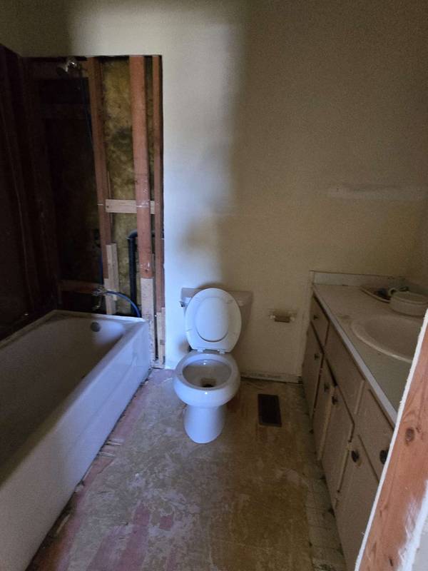 7048 Forest Park Blvd, Hopkinsville, KY 42240