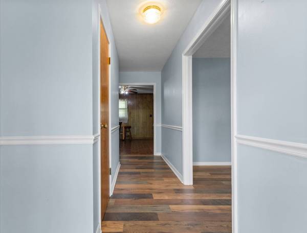 4220 Greenville Rd, Hopkinsville, KY 42240