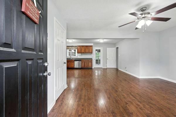 627 Linda Ln, Clarksville, TN 37042