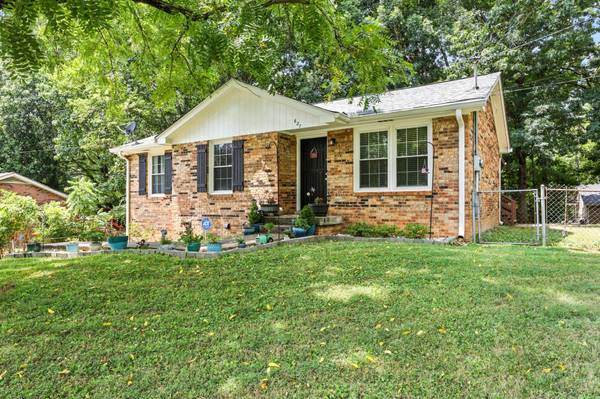 627 Linda Ln, Clarksville, TN 37042