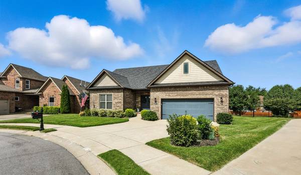 217 Dorchester Cir, Clarksville, TN 37043