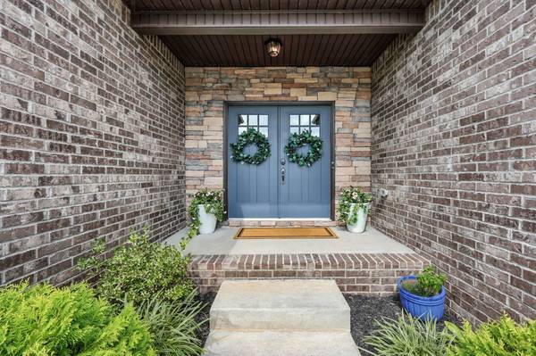 217 Dorchester Cir, Clarksville, TN 37043