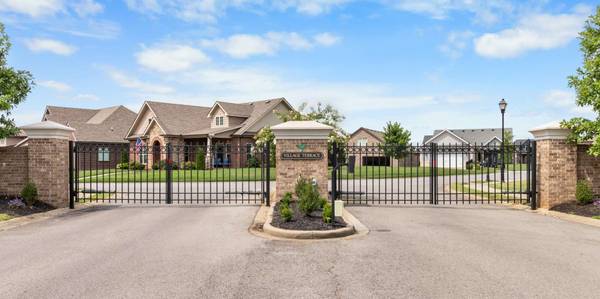 217 Dorchester Cir, Clarksville, TN 37043