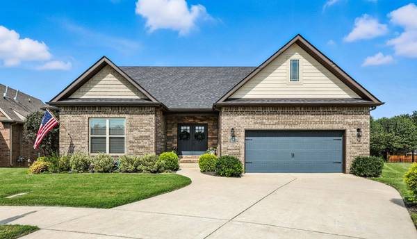 217 Dorchester Cir, Clarksville, TN 37043