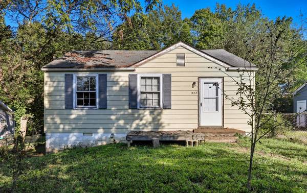 977 E Happy Hollow Dr, Clarksville, TN 37040