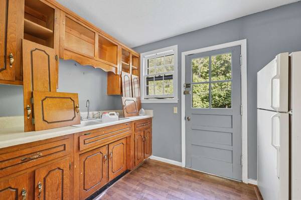 977 E Happy Hollow Dr, Clarksville, TN 37040