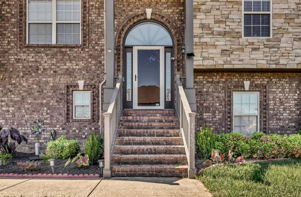1259 Snowball Ln, Clarksville, TN 37042