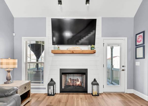 1850 Shield Dr, Clarksville, TN 37043