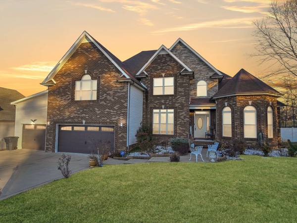 2201 Ellington Gait Dr, Clarksville, TN 37043