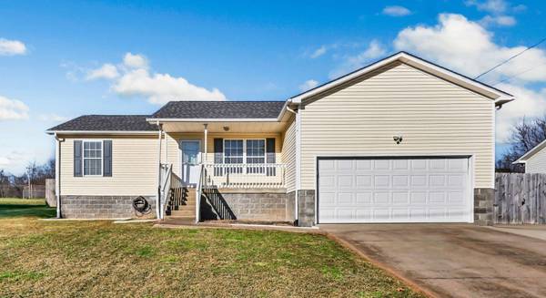 624 Avondale Rd, Oak Grove, KY 42262